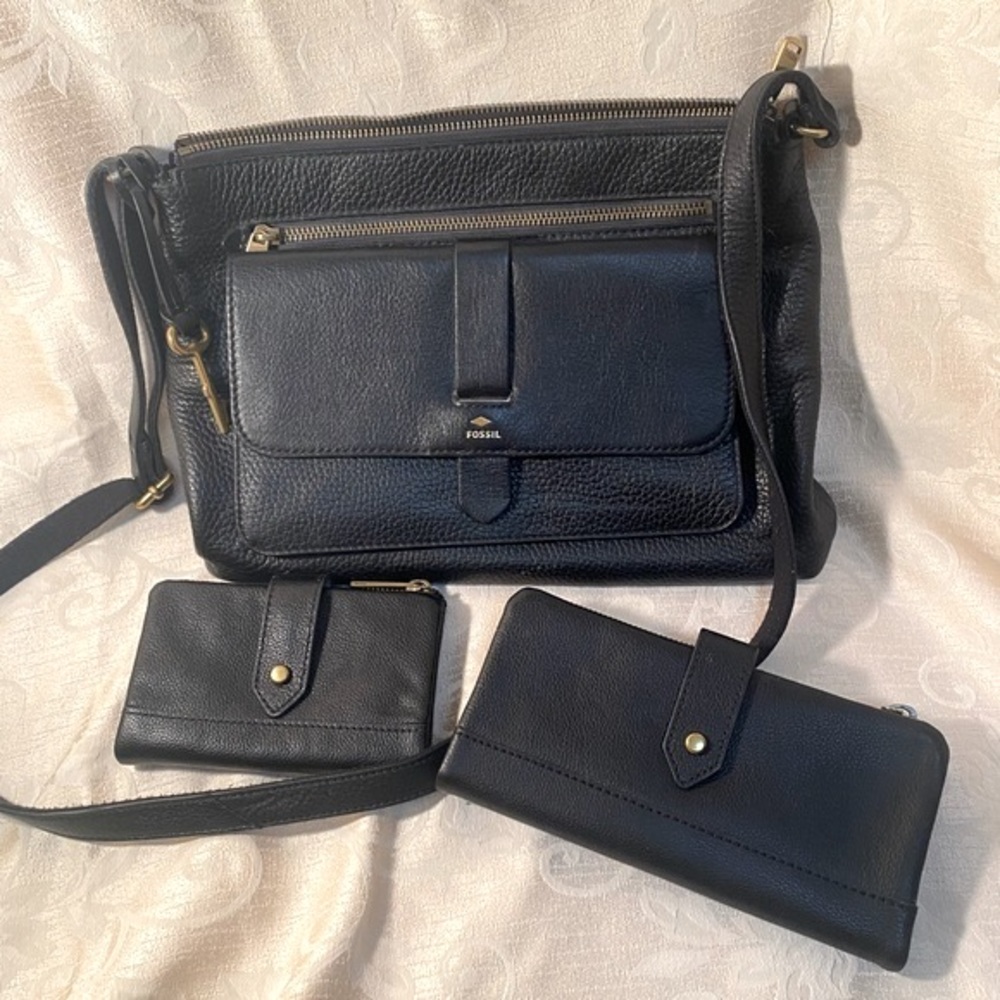 Fossil Crossbody Purse and Matching Wallets